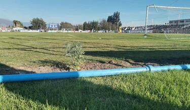 Equipo chileno planta una ruda en la cancha y vuelve a ganar tras cuatro fechas: ¡goleó 4-0!