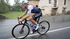 SAN MIGUEL DE AGUAYO, SPAIN - AUGUST 25: Remco Evenepoel of Belgium and Team Quick-Step - Alpha Vinyl competes during the 77th Tour of Spain 2022, Stage 6 a 181,2km stage from Bilbao to Ascensión al Pico Jano. San Miguel de Aguayo 1131m / #LaVuelta22 / #WorldTour /  on August 25, 2022 in Pico Jano. San Miguel de Aguayo, Spain. (Photo by Justin Setterfield/Getty Images)