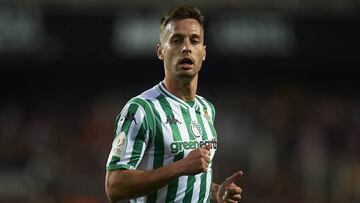 1x1 del Betis: Canales lideró un tiquitaca sin ninguna pegada
