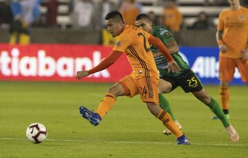 El salvadoreño actualmente juega para Houston Dynamo, también ha vestido la camiseta de Orlando City.