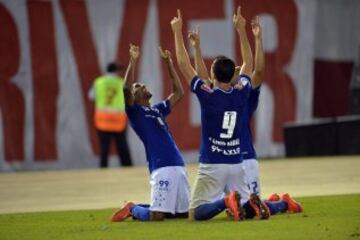 Cruzeiro está a un empate de las semifinales.