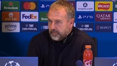 El ‘dardo’ de Flick a Araújo tras su expulsión ante el Chelsea: no se cortó un pelo