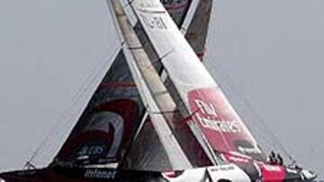 <b>LOS MEJORES.</B> Alinghi y Emirates Team New Zealand están demostrando en aguas del Mediterráneo que son las dos mejores embarcaciones.