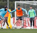 Nacho se entrena con el grupo