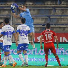 Johnny Herrera le recomienda un arquero a Colo Colo