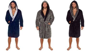 Hallamos esta bata de casa para hombre con forro polar que es superventas en Amazon