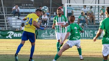 02/08/2019 PARTIDO AMISTOSO DE PRETEMPORADA CADIZ - SANLUQUEÑO. QUEROL CON GUIZA