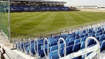 <B>LA JOYA DE VALDEBEBAS</B>. El estadio hoy inaugurado por el presidente de honor es una de las joyas de la nueva Ciudad Deportiva de Valdebebas. En la imagen, el estadio cuando aún estaba en obras.