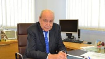 Todos aguardan a Jesús Samper para que anuncie entrenador, cambios en el club...