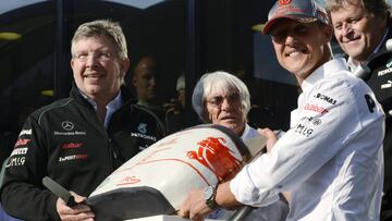 "Schumacher y Prost corrían solos. Hamilton tiene a Dios y al mundo ayudándole"