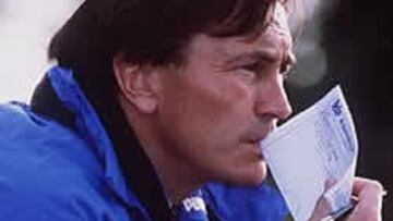 <b>NUEVO ENTRENADOR.</b> Lienen será el encargado de sacar del pozo de Segunda al Tenerife, en la que será su segunda etapa en el club tinerfeño.