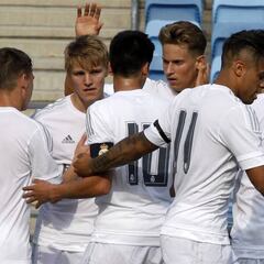 El Castilla acaba primero tras apabullar a La Roda con un 6-1