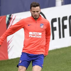 El Atlético regresó al trabajo sin Oblak y con Saúl de central