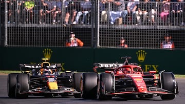 Red Bull Racing's Mexican driver Sergio Perez (L) and Ferrari's Monegasque driver Charles Leclerc drive during the Australian Formula One Grand Prix at Albert Park Circuit in Melbourne on March 24, 2024. (Photo by WILLIAM WEST / AFP) / -- IMAGE RESTRICTED TO EDITORIAL USE - STRICTLY NO COMMERCIAL USE --