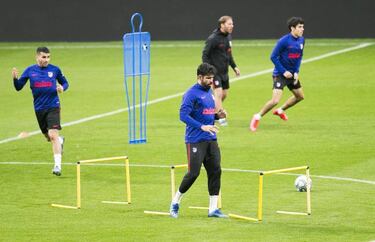 Simeone: "When you win a game, you have to celebrate it"