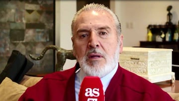 ?C車mo enfrent車 Carlos Albert los vetos que sufri車 en M谷xico '86 e Italia '90?