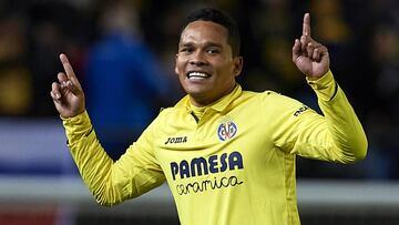 Bacca hace gol y pasegol en victoria que acerca la Champions