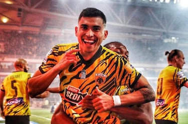 Orbelín Pineda y el AEK Atenas, a un paso de ser campeones