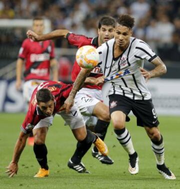 Corinthians se une a Boca Juniors, como los equipos que clasificaron anticipadamente a los octavos de final de la Copa Libertadores.