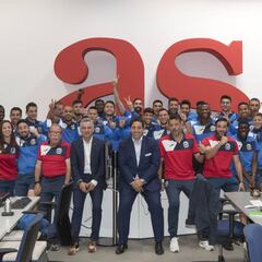 El Fuenlabrada celebró en Diario AS su ascenso a LaLiga 1|2|3
