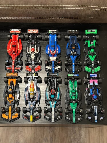 Filtran el nuevo Aston Martin de Fernando Alonso de LEGO y se confirma que han cometido el mismo error