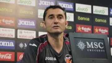 Ernesto Valverde ha acordado con Amadeo Salvo, aplazar la reunión a la semana que viene, para tratar su renovación.