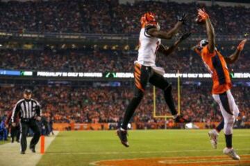 El partido comenz¨® con esta recepci¨®n de 5 yardas para touchdown de A. J. Green en el primer drive del encuentro. El wide receiver fue el m¨¢ximo receptor de los Bengals con 57 yardas en 5 capturas.