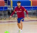 Adolfo entra en la convocatoria para jugar contra el Movistar