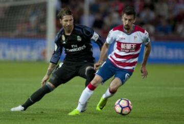 Isaac Cuenca y Sergio Ramos.