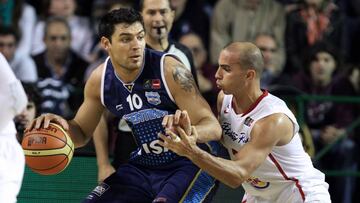 Carlos Delfino, durante un partido con Argentina