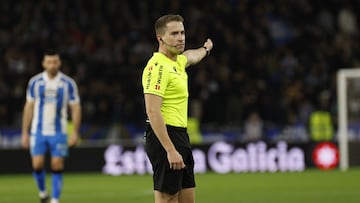 19/12/24 Partido SEGUNDA DIVISION
Deportivo de La Coruña - Castellon
árbitro sesma espinosa