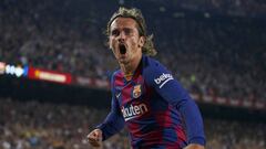 BARCELONA, SPAIN - AUGUST 25: Antoine Griezmann of FC Barcelona celebrates their team&#039;s second goal during the Liga match between FC Barcelona and Real Betis Balompie at Camp Nou on August 25, 2019 in Barcelona, Spain. (Photo by Quality Sport Images/