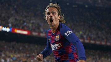 BARCELONA, SPAIN - AUGUST 25: Antoine Griezmann of FC Barcelona celebrates their team's second goal during the Liga match between FC Barcelona and Real Betis Balompie at Camp Nou on August 25, 2019 in Barcelona, Spain. (Photo by Quality Sport Images/