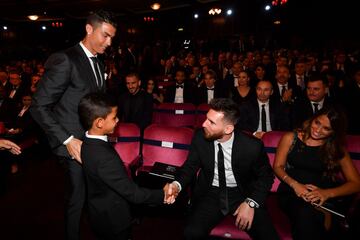 Lionel Messi, Cristiano Ronaldo y su hijo