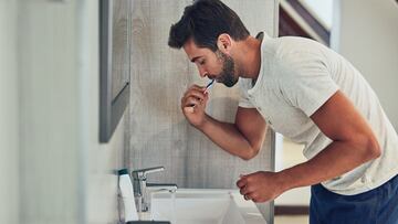 An oral hygiene specialist says a product used by many people every day can actually be harmful.