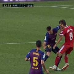 Gil Manzano expulsó a Lenglet por un codazo con ayuda del VAR