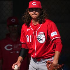 Why do MLB players hate the new Nike uniforms? Frustration with “cheap” baseball jerseys