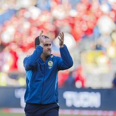 A André Jardine le gustan las Chivas de Milito