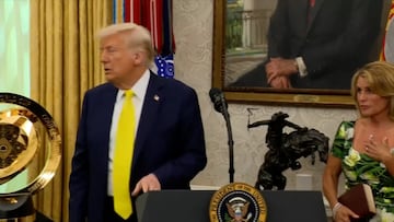 Trump stops CMS swearing-in ceremony speech after girl becomes unwell mid-event