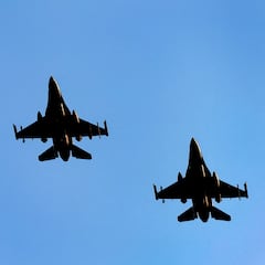 Un caza F-16 de fabricación estadounidense se estrella en Ucrania