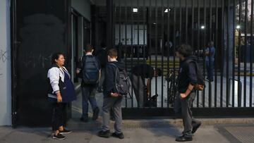 Suspensión de clases 11 de septiembre: qué comunas y colegios adoptaron la medida