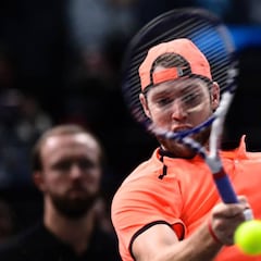 La 'máquina' Sock no frena y Cilic ya es el 7º maestro