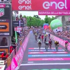 Resumen del Giro de Italia, etapa 13: Viviani consigue su tercera victoria al sprint