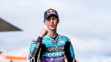 Máximo Quiles, nuevo piloto de Moto3.