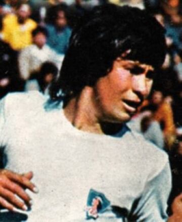 Leonel 'Chuflinga' Herrera fue un histórico defensa de Colo Colo, donde se coronó campeón en 1970, 1972, 1979, 1981, 1983, 1986