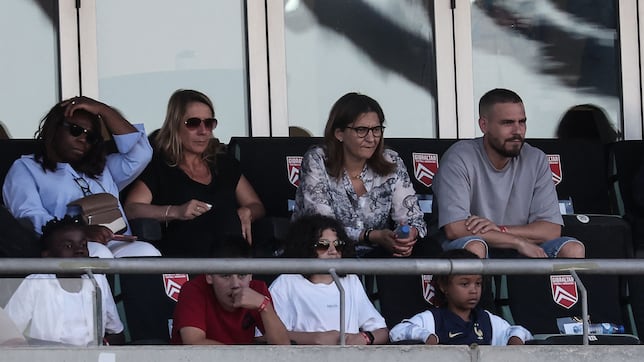 Who is Fayza Lamari? This is Mbappé's mother and manager