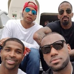 Toronto tiene un plan: los Cavs, retenidos a su llegada a Canadá