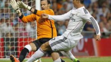 Cristiano le hizo un póker a Manu Herrera en el Bernabéu.