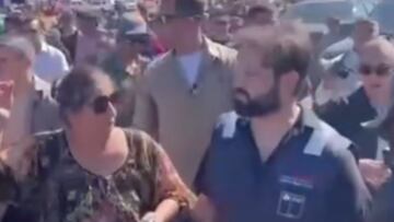 Presidente Boric aterrizó en la zona afectada por los incendios y nunca esperó esta reacción de la gente: la escena es viral