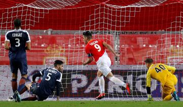 Falcao marca dos goles para darle el paso al Mónaco a la final ante PSG